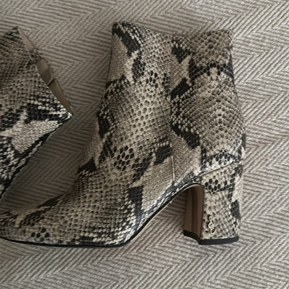 Sam Edelman faux snake skin booties - Picture 2 of 10
